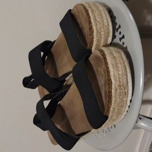 Madden Girl Wedge sandals